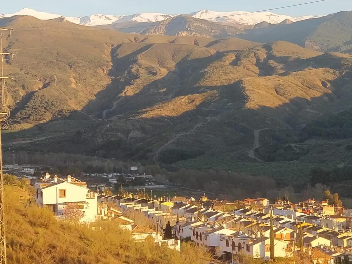 Apartament Casa Ideal Familias Y Grupos Con Balcones Exterior Soleada Patios Cerca Alhambra, Sierra Nevada, Rio Genil, Lancha Del Genil, Parque Llano Y Reloj Del Sol Con Barbacoas, Campo De Futbol, Circuito Gimnasia Grenada Zewnętrze zdjęcie