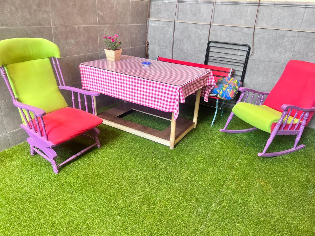 Apartament Casa Ideal Familias Y Grupos Con Balcones Exterior Soleada Patios Cerca Alhambra, Sierra Nevada, Rio Genil, Lancha Del Genil, Parque Llano Y Reloj Del Sol Con Barbacoas, Campo De Futbol, Circuito Gimnasia Grenada Zewnętrze zdjęcie