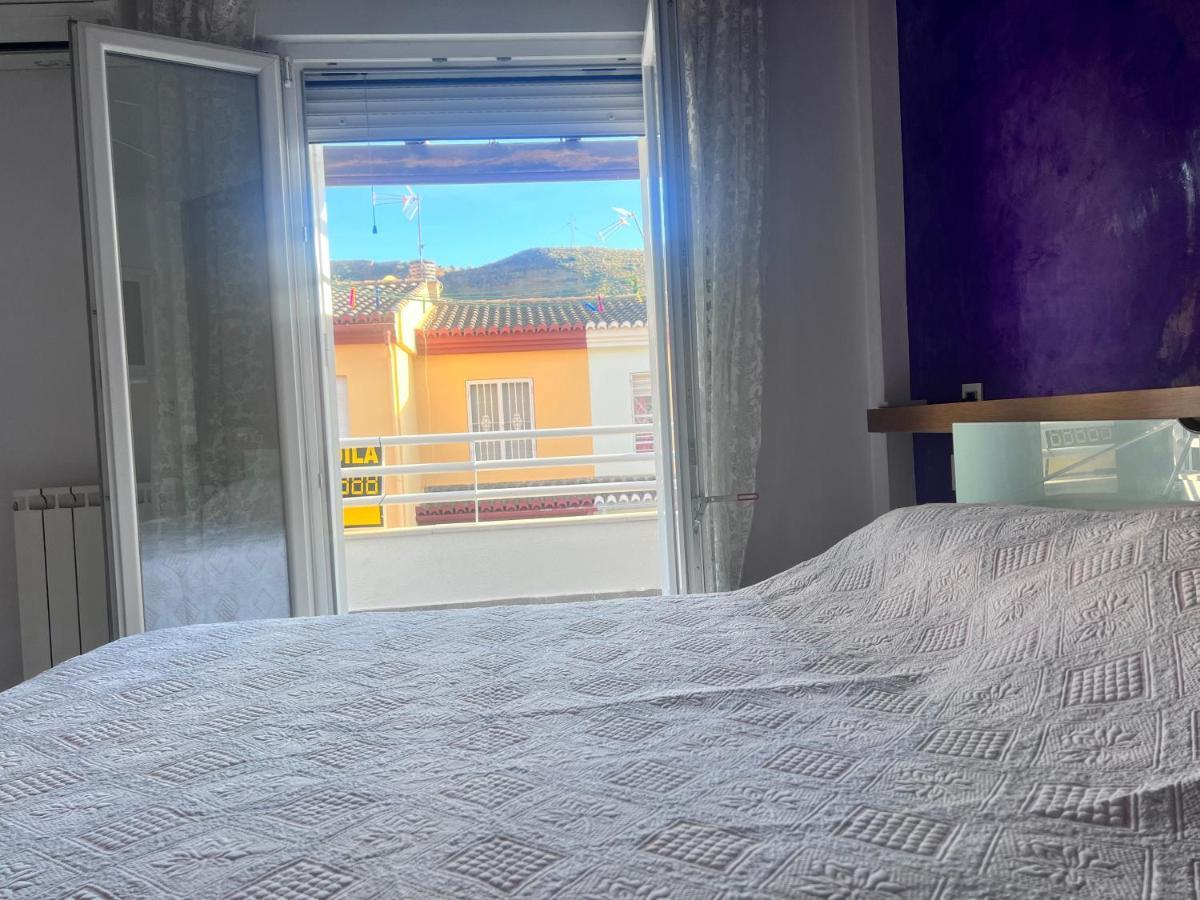Apartament Casa Ideal Familias Y Grupos Con Balcones Exterior Soleada Patios Cerca Alhambra, Sierra Nevada, Rio Genil, Lancha Del Genil, Parque Llano Y Reloj Del Sol Con Barbacoas, Campo De Futbol, Circuito Gimnasia Grenada Zewnętrze zdjęcie